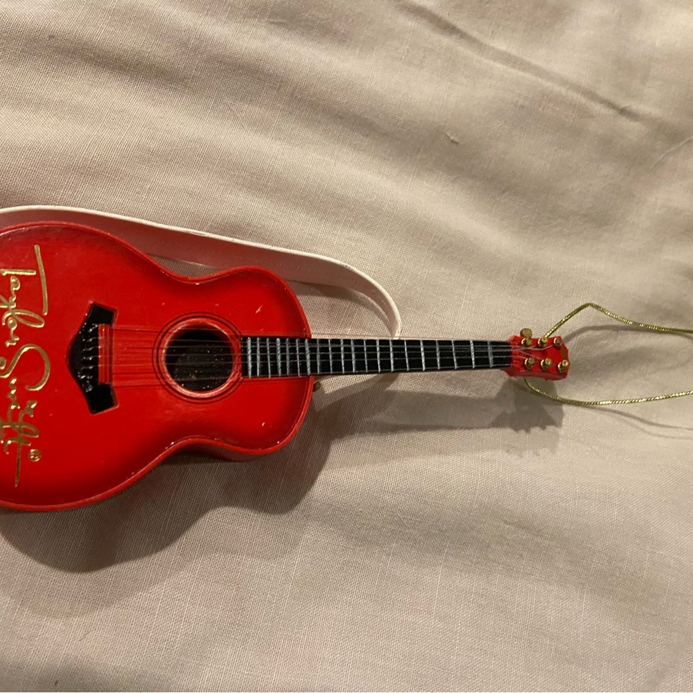 Taylor, Swift, red guitar ornament